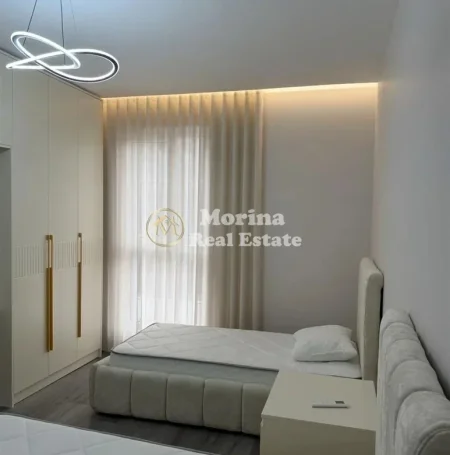 Tirane, jepet me qera apartament 2+1 Kati 8, 103 m² 900 € (Don Bosko)