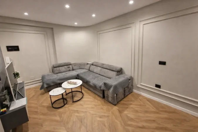 Tirane, jepet me qera apartament 1+1+Ballkon , 72 m² 650 € (Kodra e Diellit, Tirane)