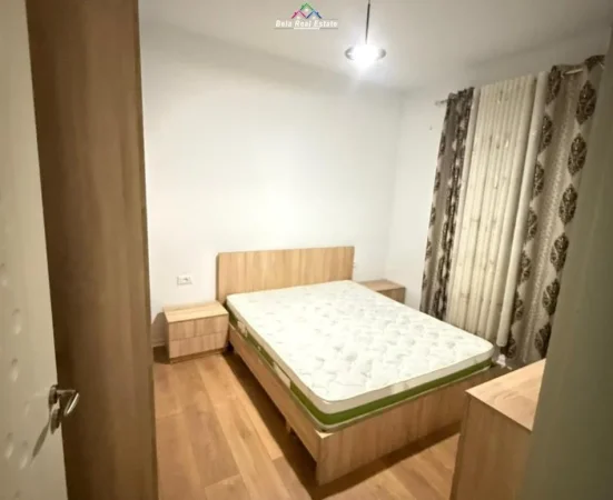 Tirane, jepet me qera Vile 1+1 Kati 1, 50 m² 415 € (Rruga Njazi Meka)