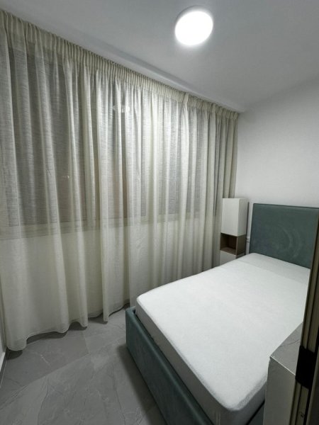 Tirane, jepet me qera apartament 2+1 , 95 m² 600 € (Fakulteti Shkencave)