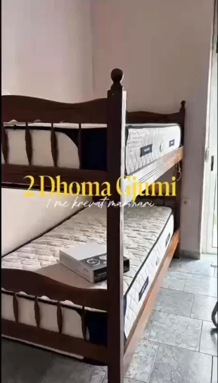 Tirane, jepet me qera apartament 2+1 Kati 3, 80 m² 500 € 