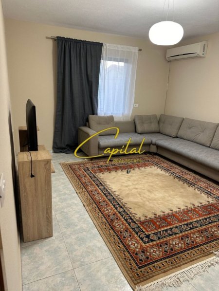 Tirane, jepet me qera apartament 2+1 Kati 2, 105 m² 400 € (SHKOZE)