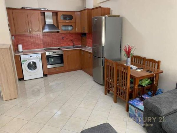 Tirane, shitet apartament 1+1+BLK Kati 5, 56 m² 93.000 Euro (Ndre Mjeda)
