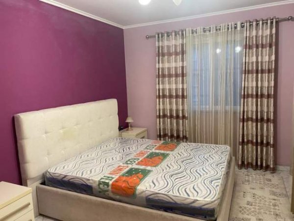 Tirane, jepet me qera apartament 2+1+BLK Kati 4, 75 m² 39.000 Leke (Gaqo Tashko)