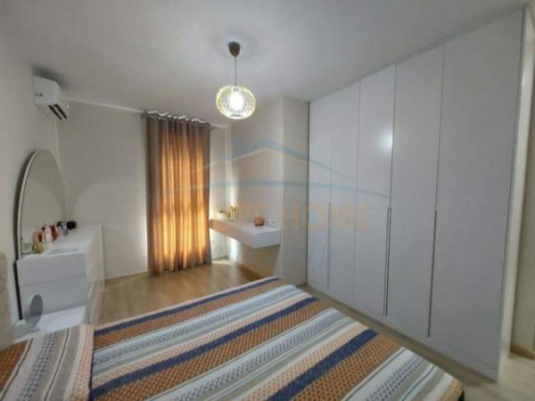 Tirane, jepet me qera apartament Kati 3, 104 m² 600 Euro (Ali Demi)