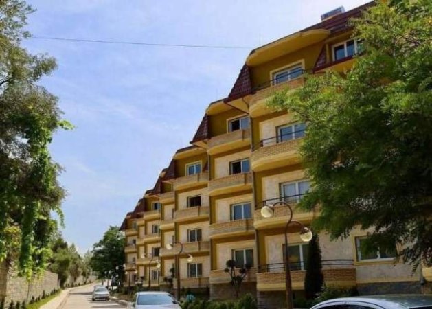 Tirane, shes apartament 1+1 79 m² 111.000 Euro (Buze Liqenit te Farkes)