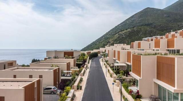 Tirane, shitet Vile 2 Katshe Kati 2, 190 m² 820.000 Euro (Green Coast Palase)