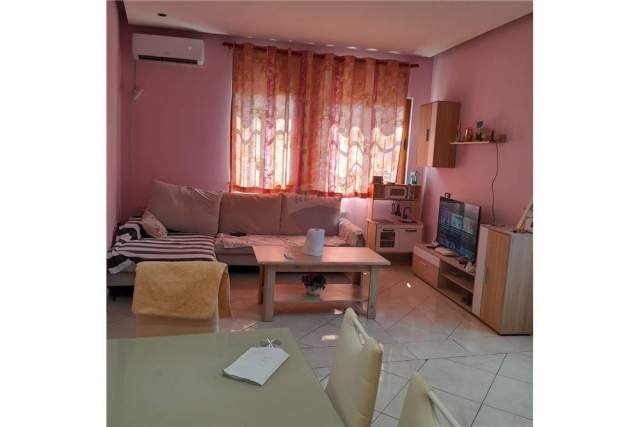 Tirane, shitet apartament 1+1+BLK 77 m² 52.000 Euro (Yzberisht)