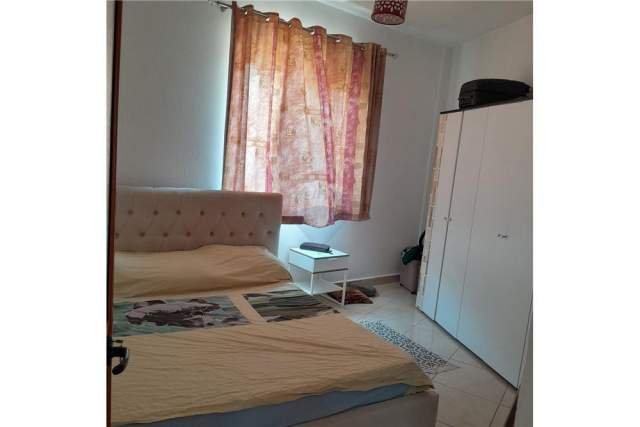 Tirane, shitet apartament 1+1+BLK 77 m² 52.000 Euro (Yzberisht)