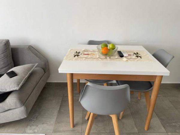 Tirane, jepet me qera apartament 1+1+BLK Kati 6, 70 m² 330 Euro (Sokrat Miho)