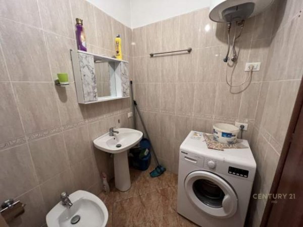 Tirane, jepet me qera apartament 2+1+BLK Kati 9, 100 m² 370 Euro (Astiri)