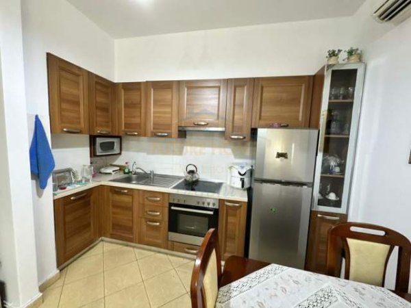 Tirane, shitet apartament Kati 0, 62 m² 97.000 Euro (Profarma, Rruga Xhamfise Keko)