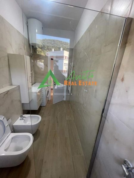 Tirane, jepet me qera apartament 3+1+BLK Kati 5, 135 m² 900 Euro (Residenca Kodra e Diellit)