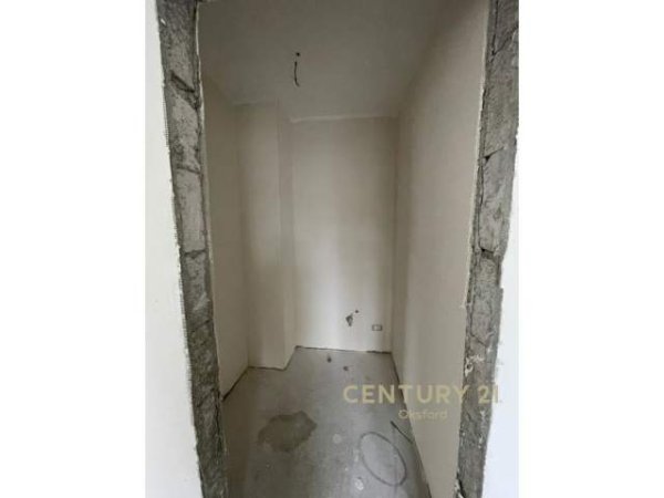 Tirane, shitet apartament Kati 3, 119 m² 310.000 Euro (Tirana, Albania)
