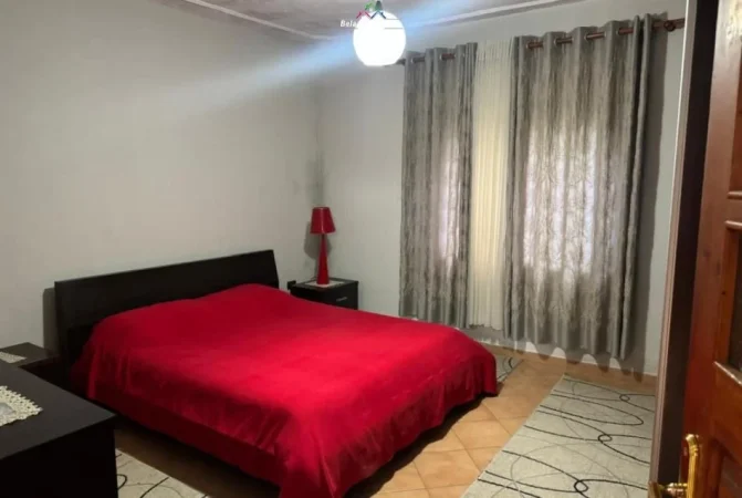 Tirane, jepet me qera apartament 2+1 Kati 1, 111 m² 600 € (Rruga Hava Murati)