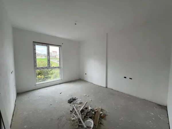 Tirane, shitet apartament 2+1+Ballkon Kati 2, 101 m² 101.890 € (paskuqan unaza e madhe)