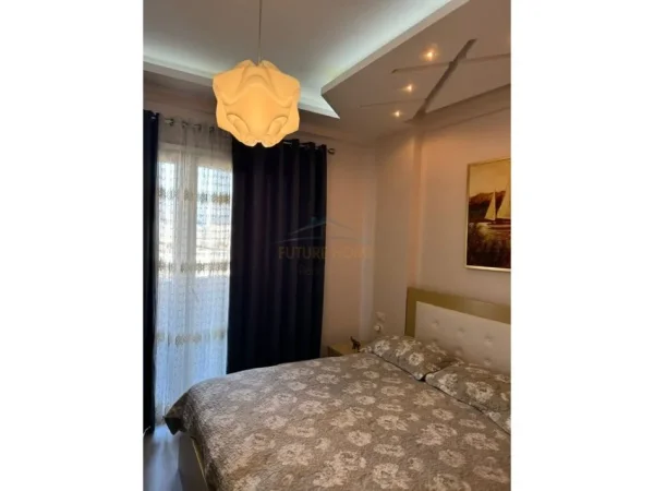 Tirane, shitet apartament 1+1 Kati 6, 82 m² 215.000 € (Komuna e Parisit , pranë Dacapo, Kristal Center)