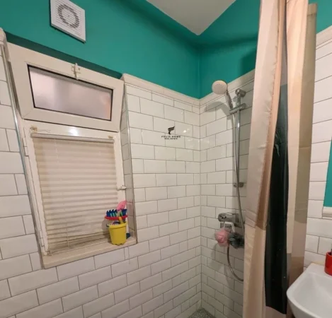 Tirane, shitet apartament 2+1 , 75 m² 185.000 € (ISH PARKU)