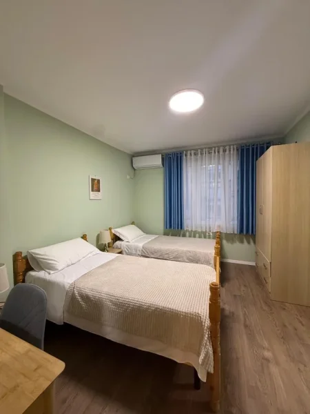 Tirane, Jepet me qira Apartament 2+1 , 80.000 Leke/muaj, Myslym Shyr, prane Well-it, Qender