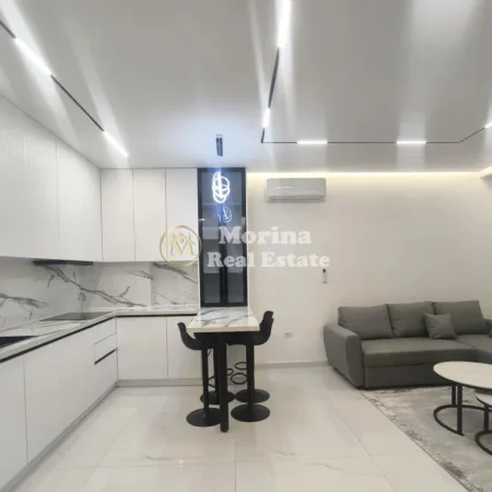 Tirane, jepet me qera apartament 1+1 Kati 11, 74 m² 600 € (Zogu i Zi)