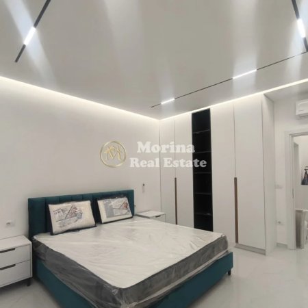 Tirane, jepet me qera apartament 1+1 Kati 11, 74 m² 600 € (Zogu i Zi)