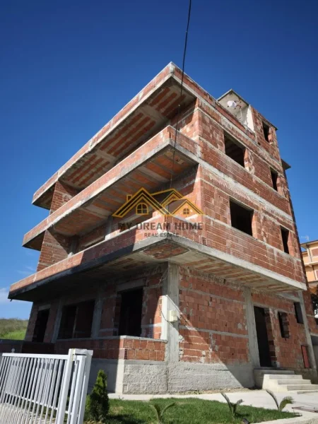 Durres, shitet apartament 1+1 , 547 m² 250.000 € (plepa)