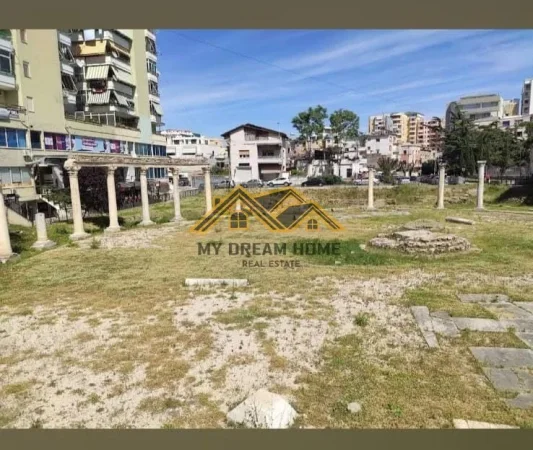 Durres, shitet apartament 2+1 , 205 m² 420.000 € (gjykata)