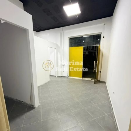 Tirane, jepet me qera ambjent biznesi Kati 1, 75 m² 330 € (21 Dhjetori)