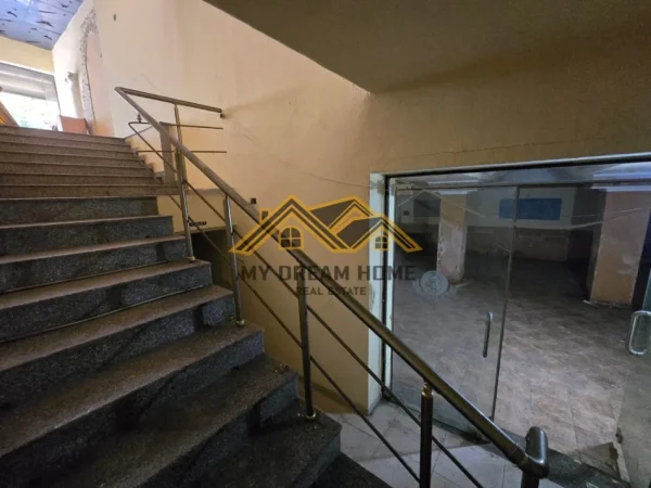 Durres, shitet apartament , 200 m² 170.000 € (gjykata)