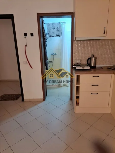 Durres, shitet apartament , 35 m² 49.500 € (shkembi kavajes)