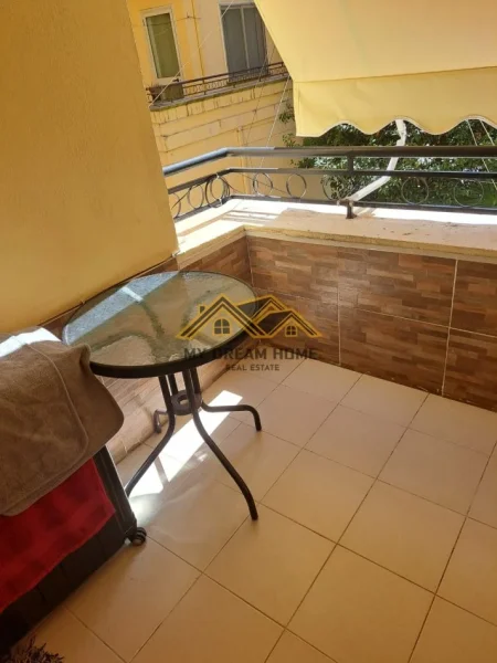 Durres, shitet apartament , 35 m² 49.500 € (shkembi kavajes)