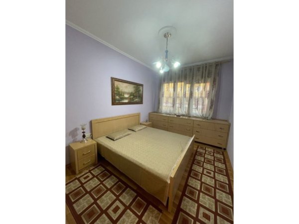 Tirane, jepet me qera apartament 2+1 Kati 7, 110 m² 550 € (Unaza e Re)