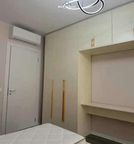 Tirane, jepet me qera apartament 2+1 Kati 6, 105 m² 930 € (Rruga Don Bosko)