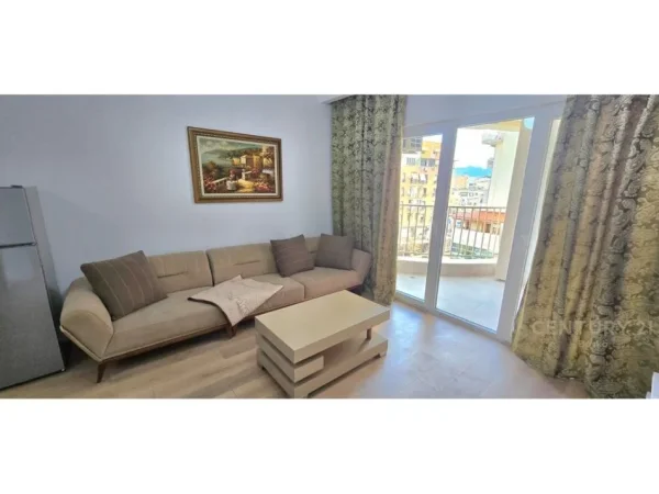 Tirane, jepet me qera apartament 1+1 Kati 4, 73 m² 600 € 
