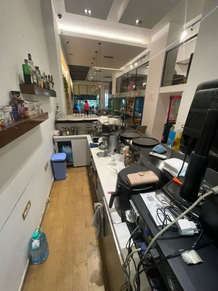 Tirane, shitet lokal Kati 0, 110 m² 470.000 € (Sheshi Wilson)