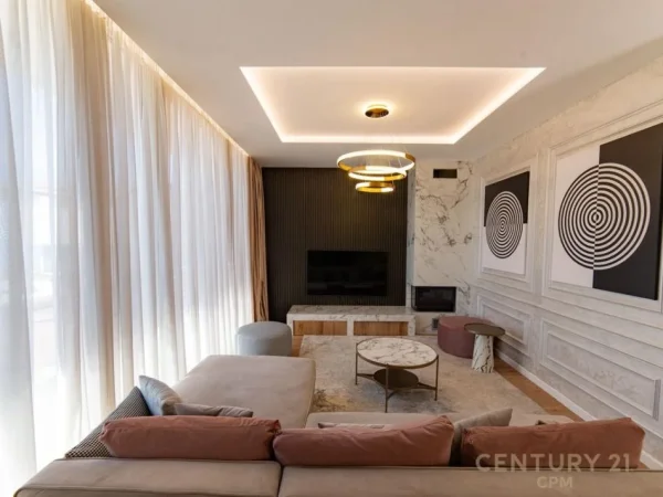 Dhermi - Palase, shitet Vile 4+1+Ballkon , 357 m² (GREEN COAST 1 PALASË!!)