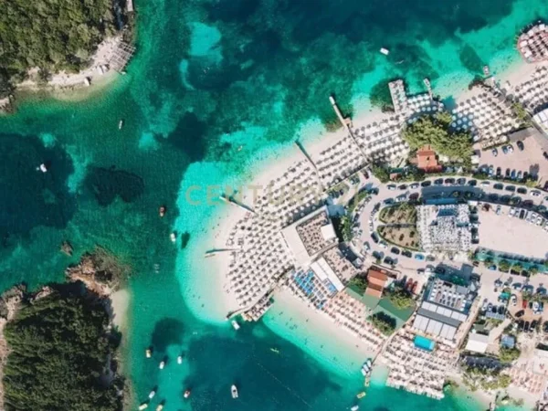 Ksamil, shitet Vile 3+1+Ballkon , 304 m² (ksamil)