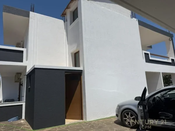 Sarande, shitet Vile 5+1+Aneks+Ballkon , 400 m² (sarande)