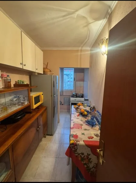 ‼️OKAZION‼️ shes apartament 2+1+Aneks+Ballkon Kati 4, 75 m² 128.000 € (Rr. Irfan Tomini , Blloku Vasil Shanto)