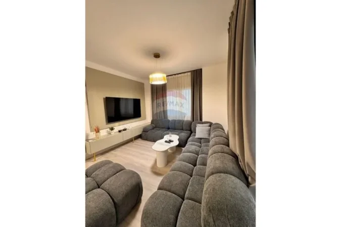 Tirane, jepet me qera apartament 2+1 , 200 m² 1.000 € (Kodra e Diellit)