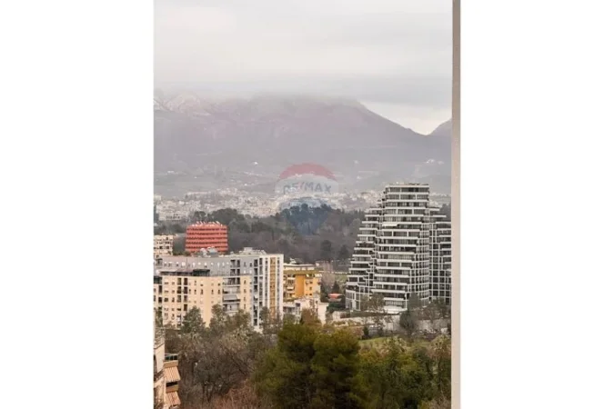 Tirane, jepet me qera apartament 2+1 , 200 m² 1.000 € (Kodra e Diellit)