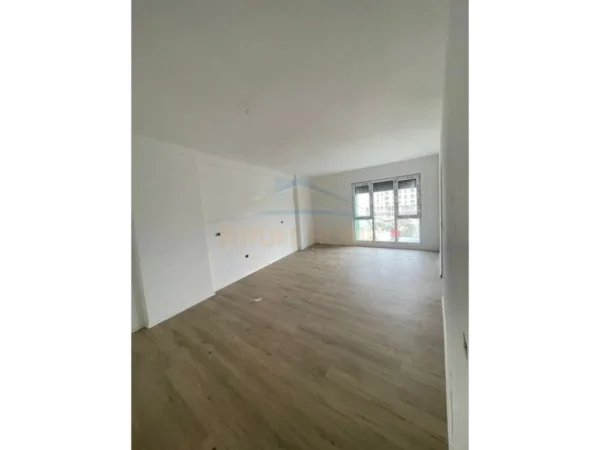 Tirane, shitet apartament Kati 2, 108 m² 199.430 €
