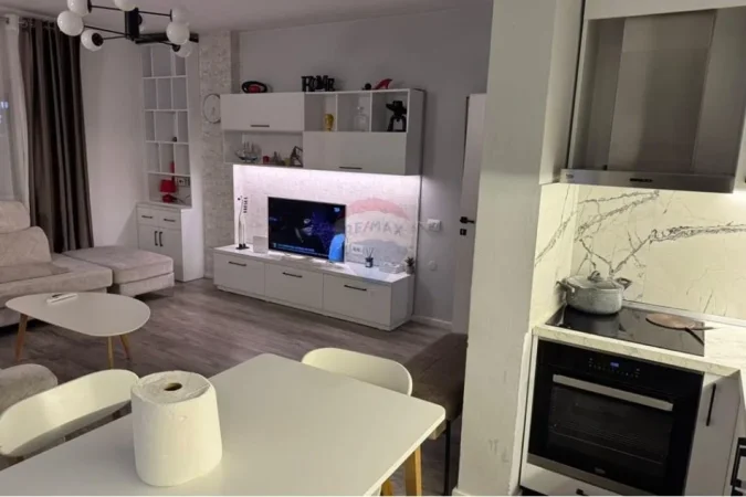 Tirane, jepet me qera apartament , 80 m² 750 € (Blv Zogu I)