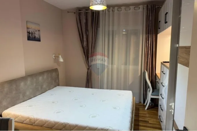Tirane, jepet me qera apartament , 80 m² 750 € (Blv Zogu I)