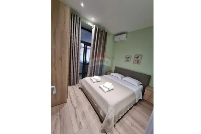 Tirane, jepet me qera apartament , 42 m² 750 € (Rruga Brigada VIII, Tiranë)