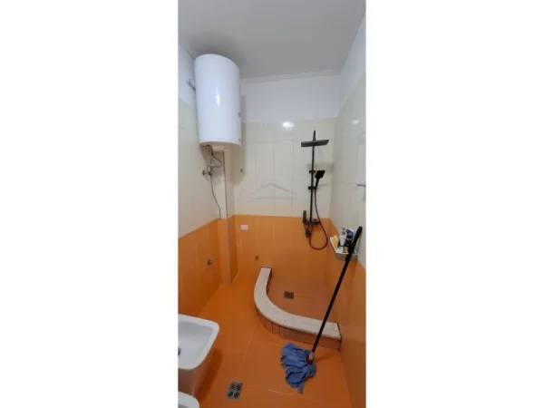 Tirane, jepet me qera apartament Kati 2, 58 m² 550 €