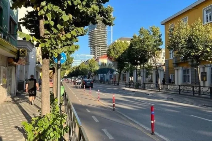 Tirane, shes Vile , 266 m² 500.000 € (RR.FORTUZI)