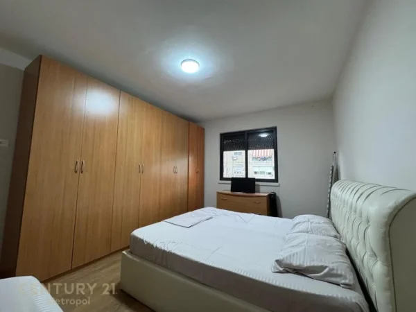 Tirane, shitet apartament 2+1 Kati 4, 71 m² 138.000 € (prane spitaleve rruga demir zyko)