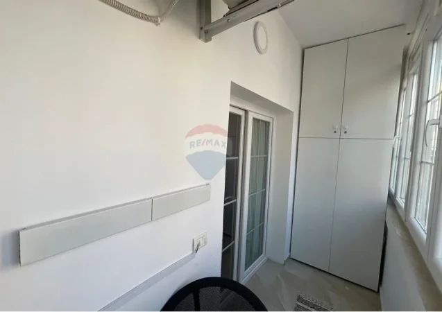 Tirane, jepet me qera apartament 1+1 , 48 m² 600 € (muhamet gjollesha)