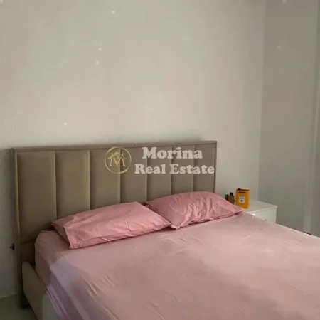 Tirane, jepet me qera apartament 1+1 Kati 1, 67 m² 500 € (Medrese, Rruga Riza Cerova)